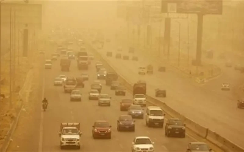 تحذير الأرصاد.. رياح مثيرة للرمال والأتربة تضرب 5 محافظات في هذا التوقيت